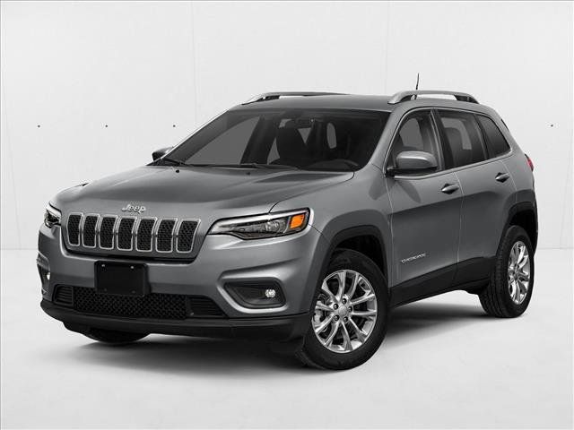 Used 2019 Jeep Cherokee Latitude Plus w/ Comfort/Convenience Group AWD/4WD image 1