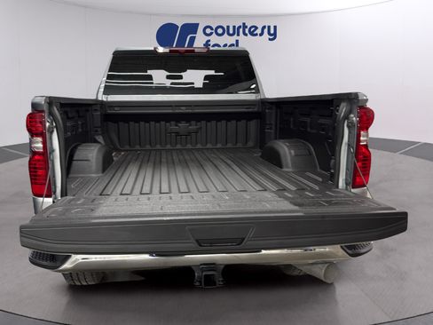 Used 2025 Chevrolet Silverado 2500 LT w/ All Star Edition AWD/4WD image 9