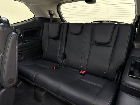 Used 2022 Subaru Ascent Touring w/ Popular Package #2A image 28