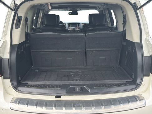Used 2015 INFINITI QX80 4WD w/ Deluxe Technology Package image 12