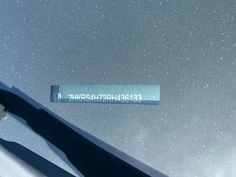 Used 2024 Honda CR-V EX-L image 3