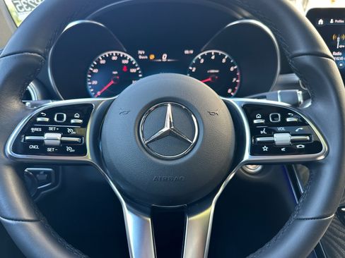Used 2023 Mercedes-Benz GLC 300 4MATIC Coupe image 22