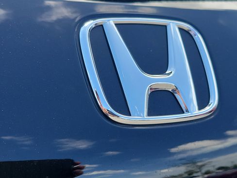 Certified 2024 Honda HR-V Sport image 11