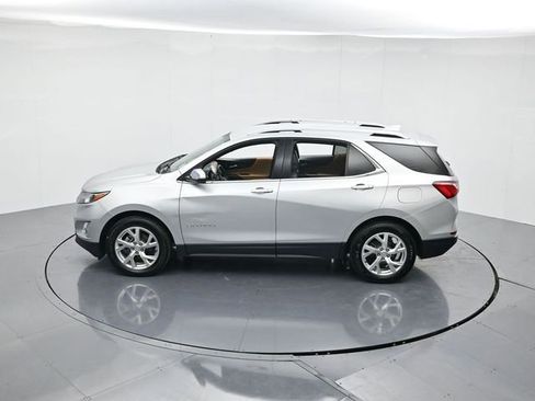 Used 2020 Chevrolet Equinox Premier image 41