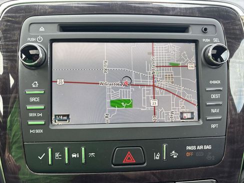 Used 2017 Buick Enclave Premium w/ Experience Buick Package AWD/4WD image 24