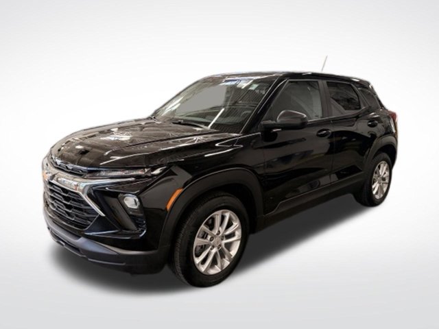 Used 2024 Chevrolet TrailBlazer LS w/ LS Convenience Package FWD image 3