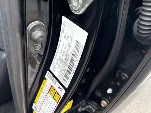 Used 2018 Toyota Tacoma SR5 image 24