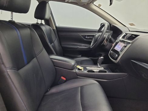 Used 2018 Nissan Altima 2.5 SR w/ SR Special Edition image 21