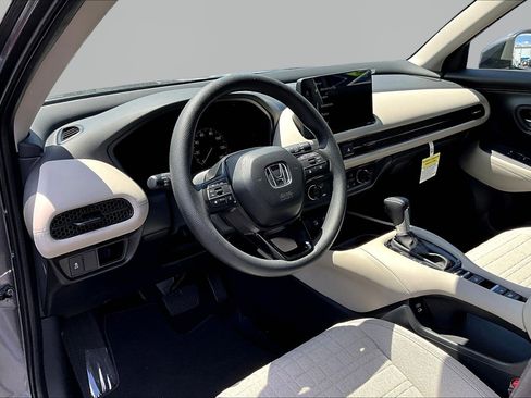 Used 2026 Honda HR-V LX image 17