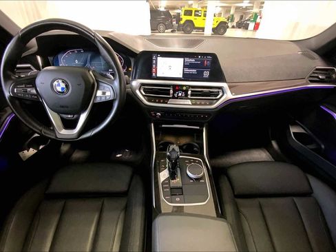 Used 2019 BMW 330i xDrive Sedan w/ Convenience Package image 15