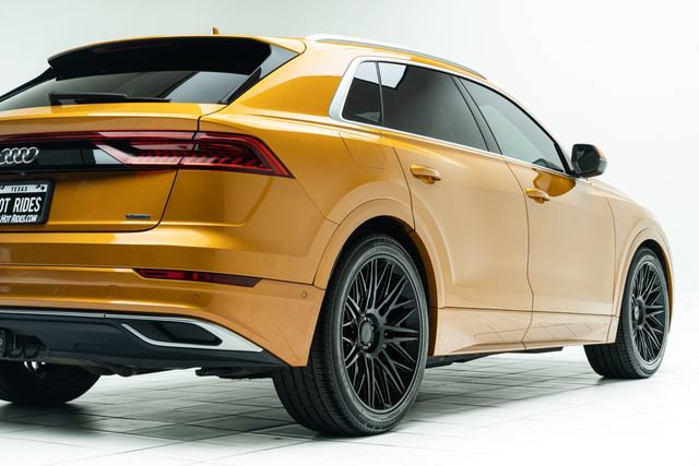 Used 2019 Audi Q8 Prestige w/ Luxury Package AWD/4WD image 13