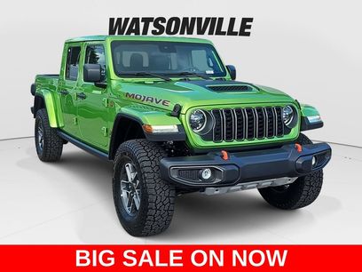 New 2025 Jeep Gladiator Mojave w/ Convenience Group