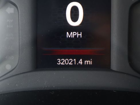 Used 2024 RAM 3500 Big Horn image 28