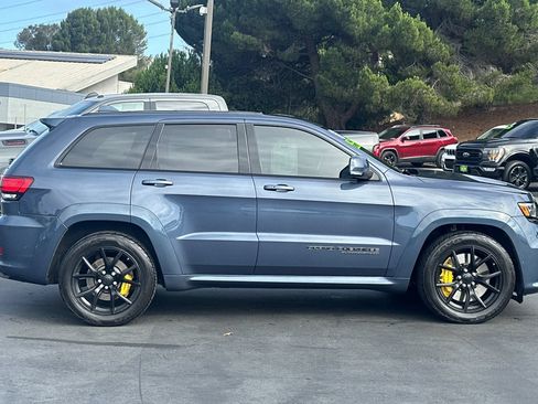 Used 2019 Jeep Grand Cherokee Trackhawk AWD/4WD image 3
