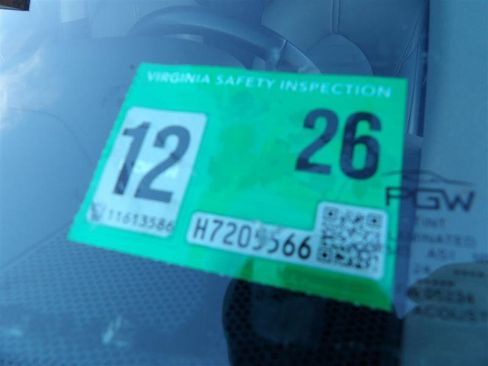 Used 2022 Toyota Highlander XLE image 35