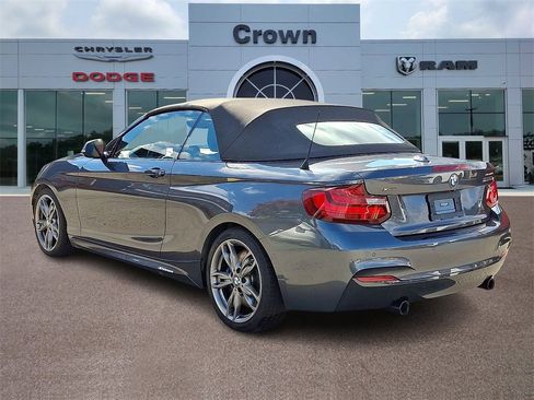 Used 2017 BMW M240i xDrive Convertible image 4