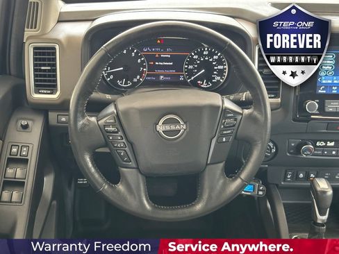 Used 2022 Nissan Frontier SV AWD/4WD image 16
