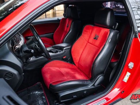 Used 2019 Dodge Challenger R/T Scat Pack w/ Plus Package image 4