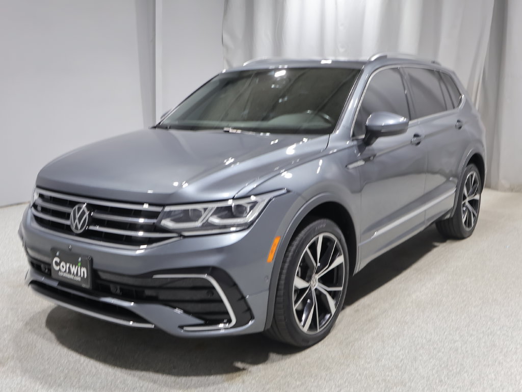 Used 2024 Volkswagen Tiguan SEL R-Line AWD/4WD image 6