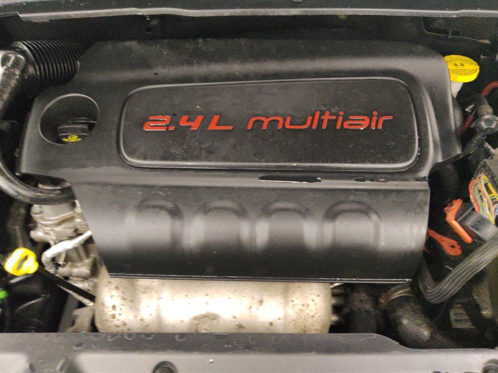 Used 2018 Jeep Compass Latitude FWD image 30