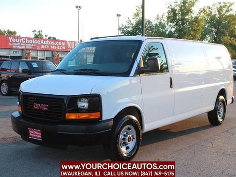 Used 2016 GMC Savana 3500 Extended image 2