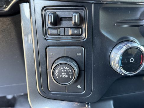 Certified 2022 Ford F150 XLT w/ Equipment Group 302A High image 20