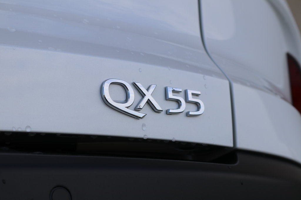 Used 2025 INFINITI QX55 Luxe w/ Cargo Package AWD/4WD image 30
