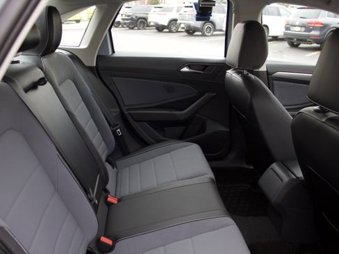 New 2026 Volkswagen Jetta SE image 30