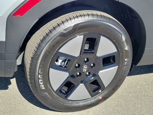 New 2026 Hyundai Santa Fe SEL FWD image 24