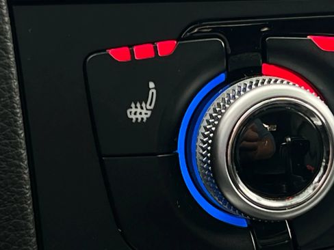 Used 2017 Audi Q5 2.0T Premium image 26