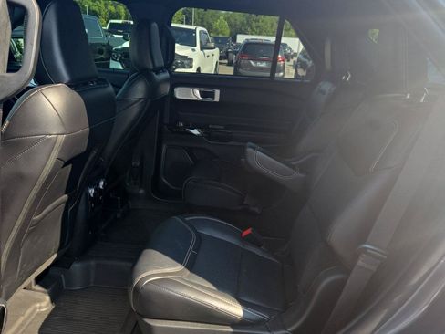 Used 2021 Ford Explorer ST w/ Equipment Group 401A AWD/4WD image 15