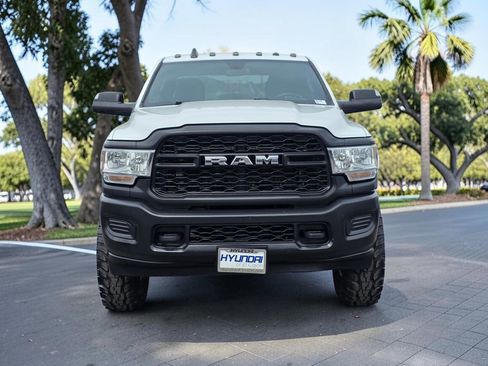 Used 2022 RAM 2500 Tradesman image 2