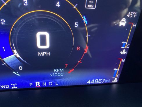 Used 2023 Chevrolet Colorado Trail Boss w/ Technology Package image 28