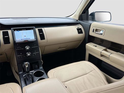 Used 2018 Ford Flex SEL w/ Equipment Group 202A image 25