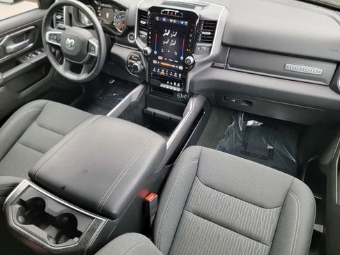 Certified 2024 RAM 1500 Big Horn AWD/4WD image 39
