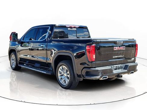 Used 2020 GMC Sierra 1500 Denali w/ Technology Package AWD/4WD image 4
