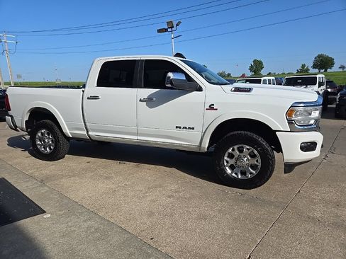 Used 2022 RAM 2500 Laramie AWD/4WD image 14