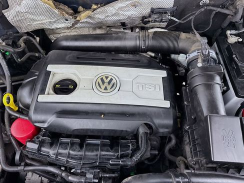 Used 2018 Volkswagen Tiguan Limited w/ Alloy Wheels Package AWD/4WD image 33