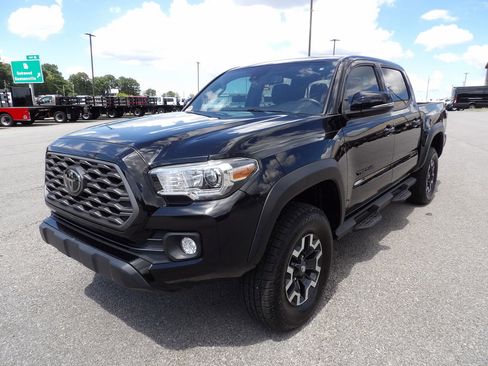 Used 2022 Toyota Tacoma TRD Off-Road w/ Technology Package RWD image 58