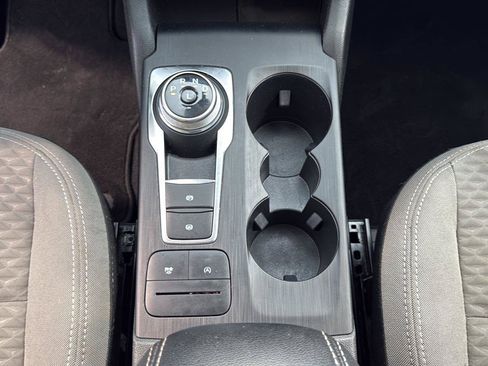 Used 2022 Ford Escape SE FWD image 23
