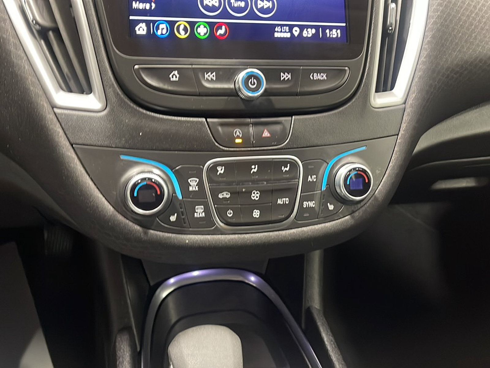Used 2025 Chevrolet Malibu LT FWD image 10