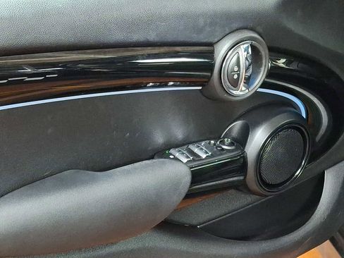 Used 2023 MINI Cooper S image 9