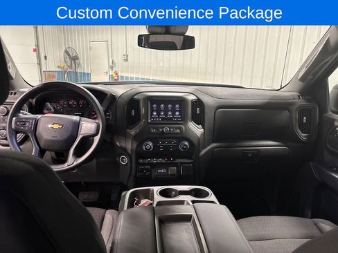 Used 2025 Chevrolet Silverado 1500 Custom image 5