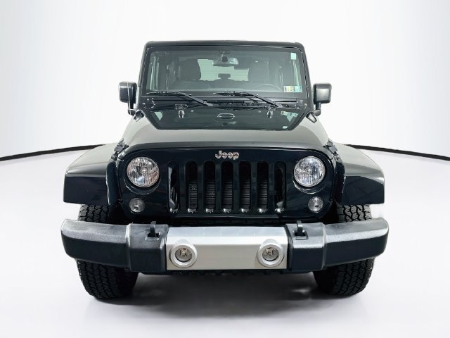 Used 2015 Jeep Wrangler Sahara w/ Connectivity Group AWD/4WD image 2