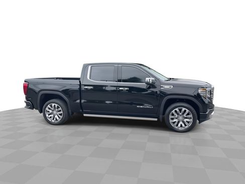New 2026 GMC Sierra 1500 Denali w/ Denali Reserve Package AWD/4WD image 9