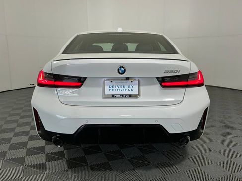 New 2026 BMW 330i Sedan w/ M Sport Package RWD image 6