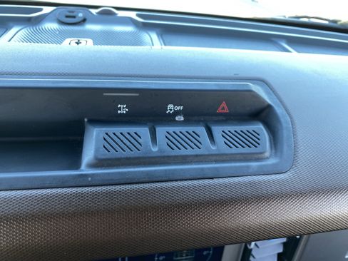 Used 2022 Ford Bronco Outer Banks image 21