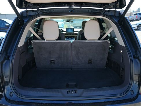 Used 2020 Lincoln Aviator Reserve AWD/4WD image 22