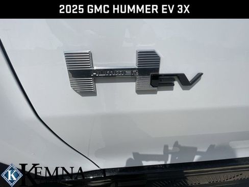 New 2025 GMC Hummer EV 3X image 36