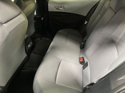Used 2026 Toyota Corolla SE FWD image 30